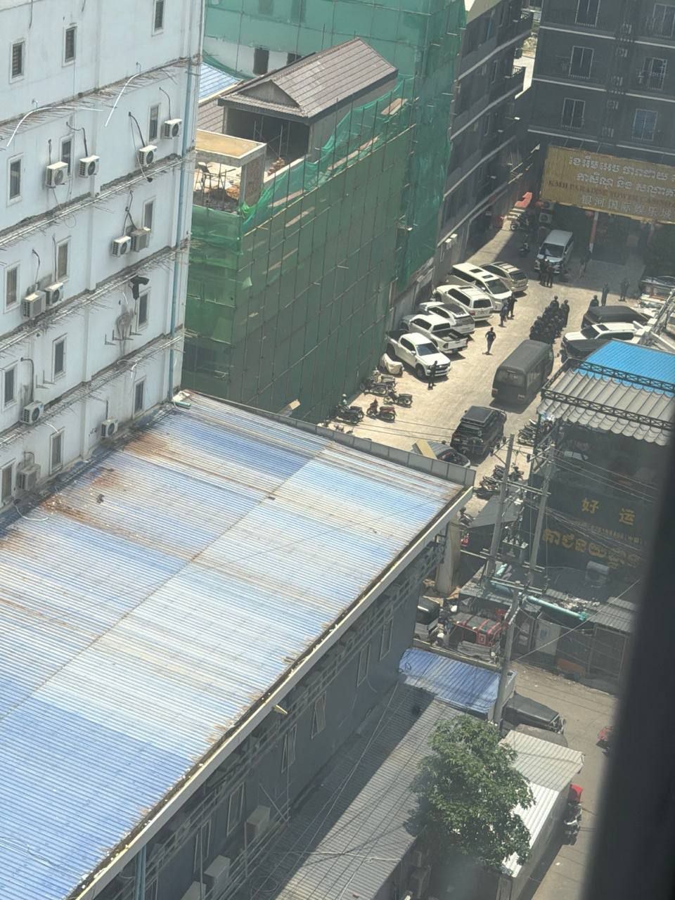 突发事件 波贝银河被宪兵队突袭