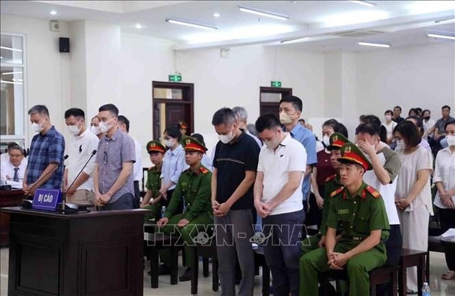 🇻🇳#越南新闻 食品安全局受贿案二审开庭!原局长阮清风、陈越娥等35人上诉求减刑